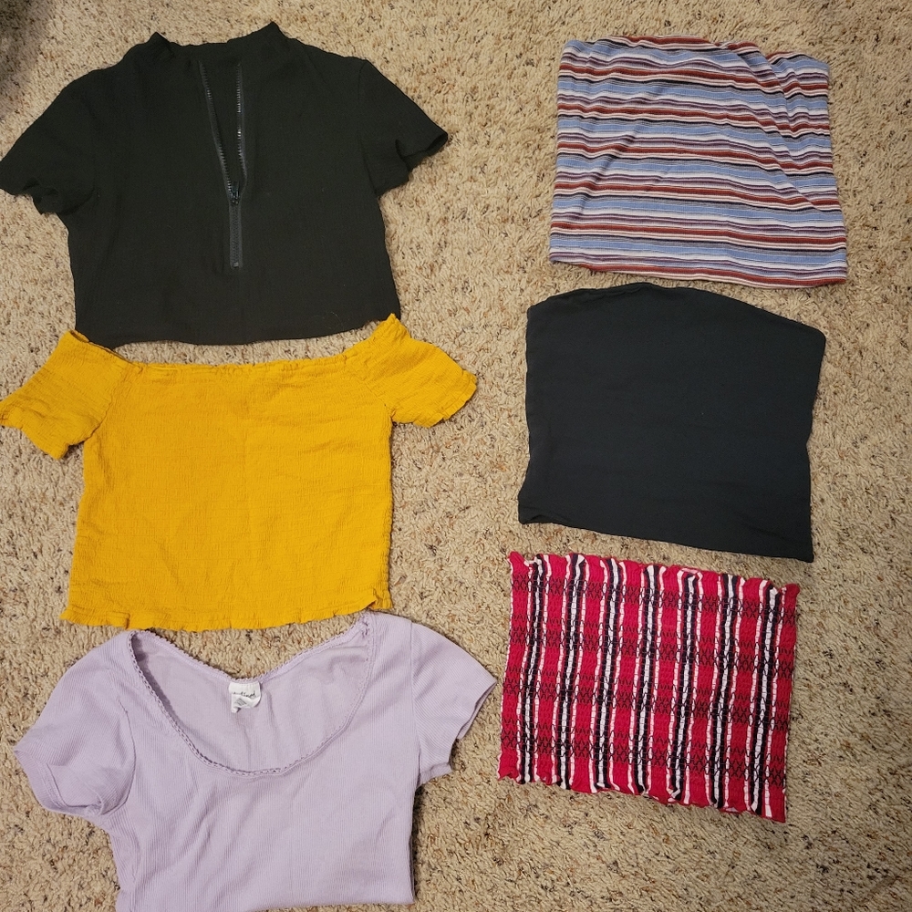 bundle of summer tops!